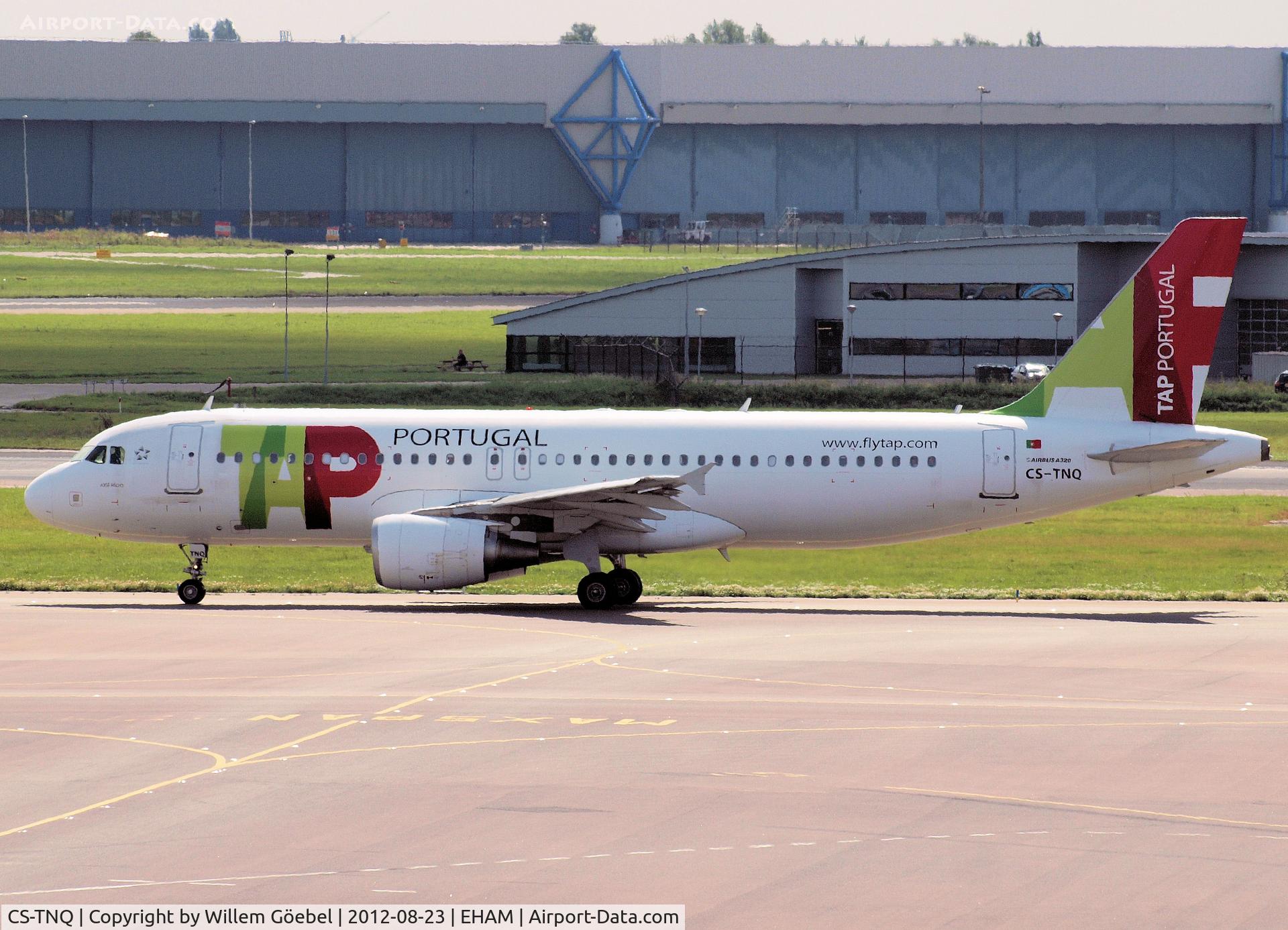 CS-TNQ, 2009 Airbus A320-214 C/N 3769, Taxi to runway L18 of Schiphol Airport for take off.