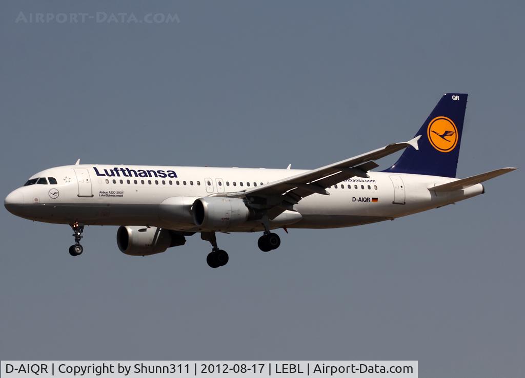 D-AIQR, 1992 Airbus A320-211 C/N 382, Landing rwy 25R
