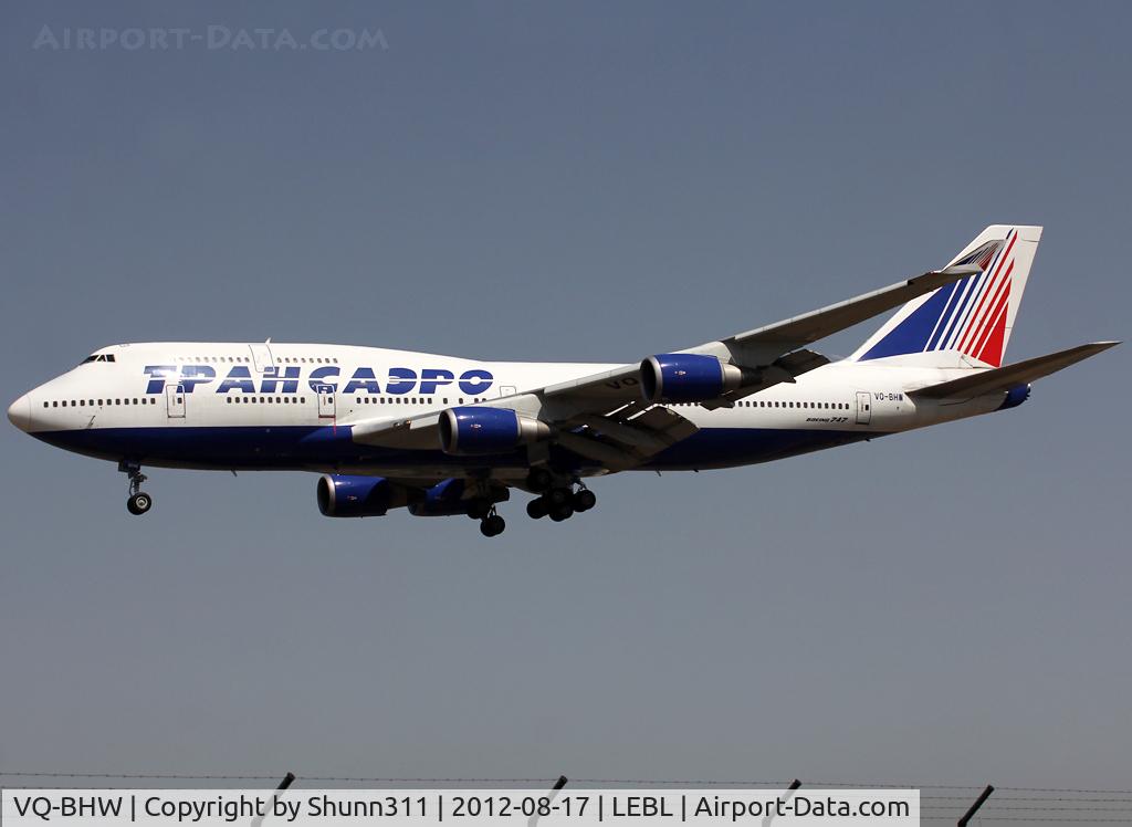 VQ-BHW, 1998 Boeing 747-4F6 C/N 28959, Landing rwy 25R