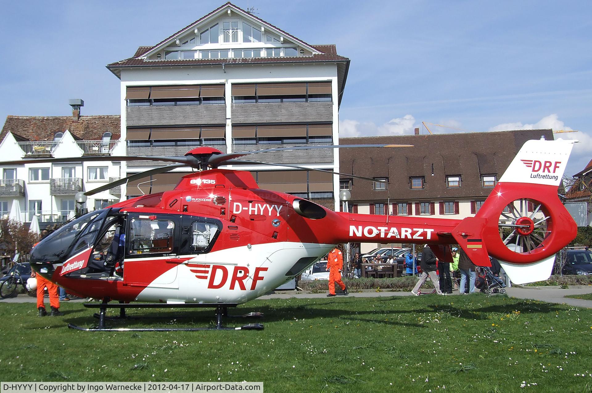 D-HYYY, Eurocopter EC-135P-1 C/N 1030, Eurocopter EC135P2+ EMS-helicopter of the DRS-Luftrettung at the lakeside park in Langenargen on the shores of Lake Constance (Bodensee) for an informational display for emergency personnel