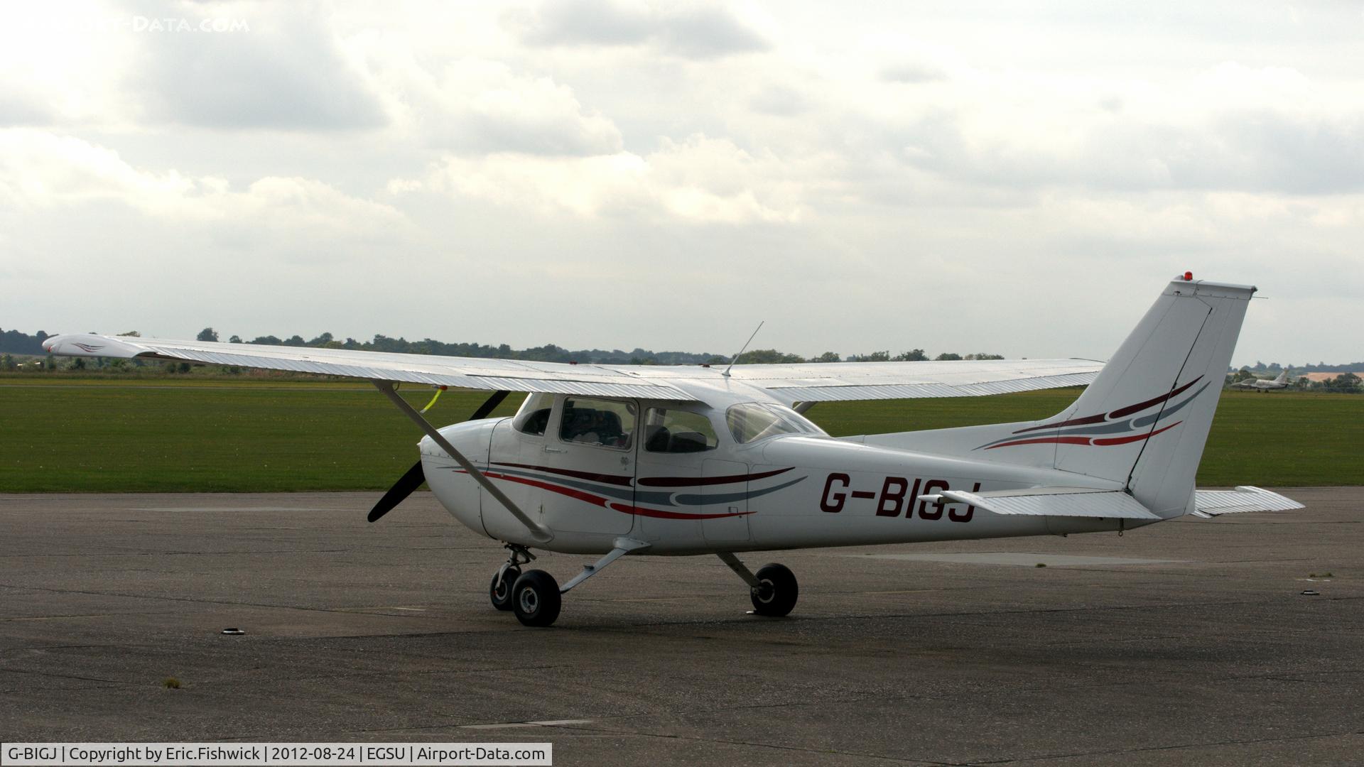 G-BIGJ, 1973 Reims F172M Skyhawk Skyhawk C/N 0936, 1. G-BIGJ at Duxford Airfield