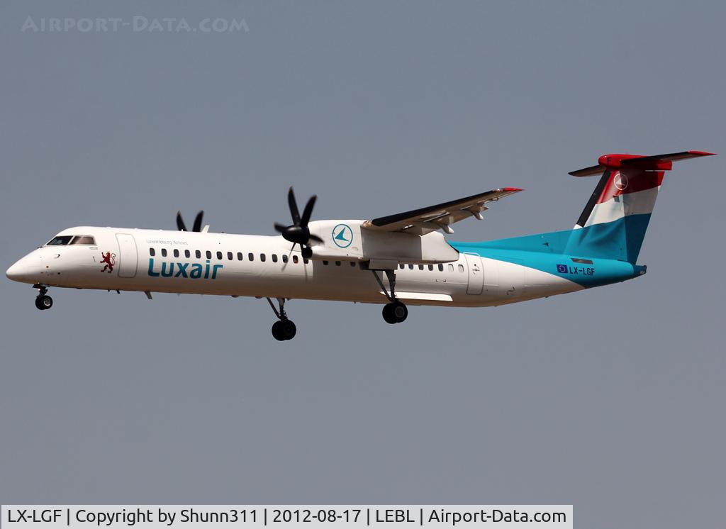 LX-LGF, 2011 De Havilland Canada DHC-8-402Q Dash 8 C/N 4349, Landing rwy 25R