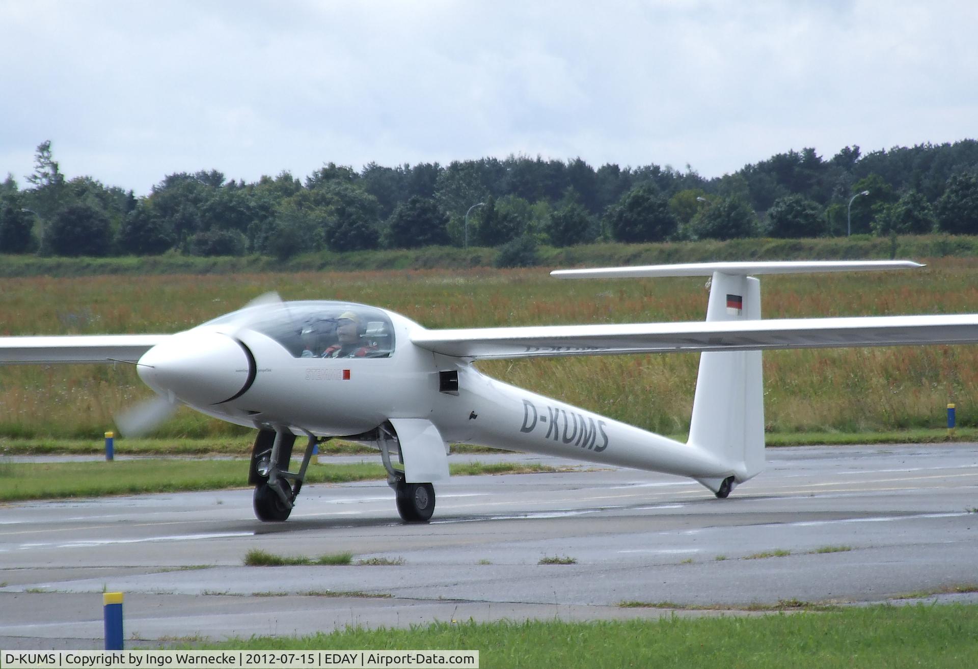 D-KUMS, Stemme S10 C/N Not found D-KUMS, Stemme S-10 at Strausberg airfield