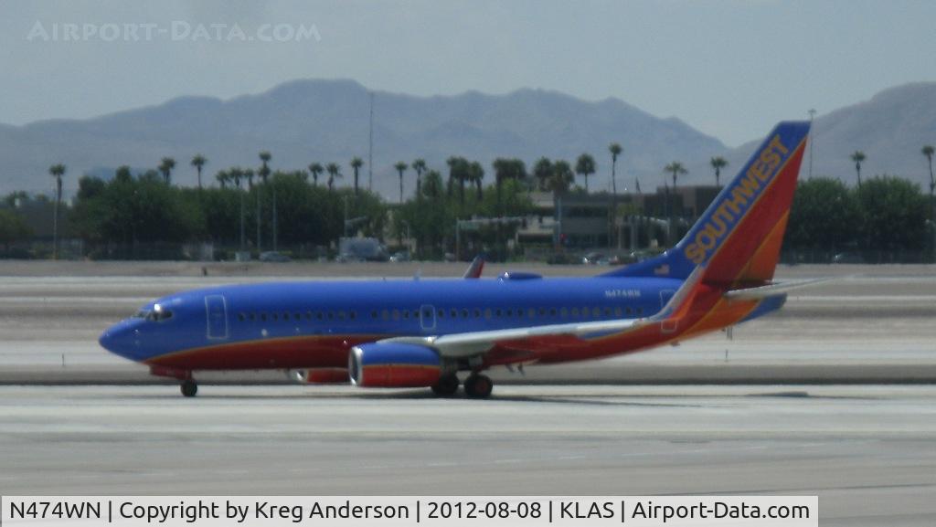 N474WN, 2004 Boeing 737-7H4 C/N 33861, Southwest Airlines Boeing 737-700 taxiing at LAS.