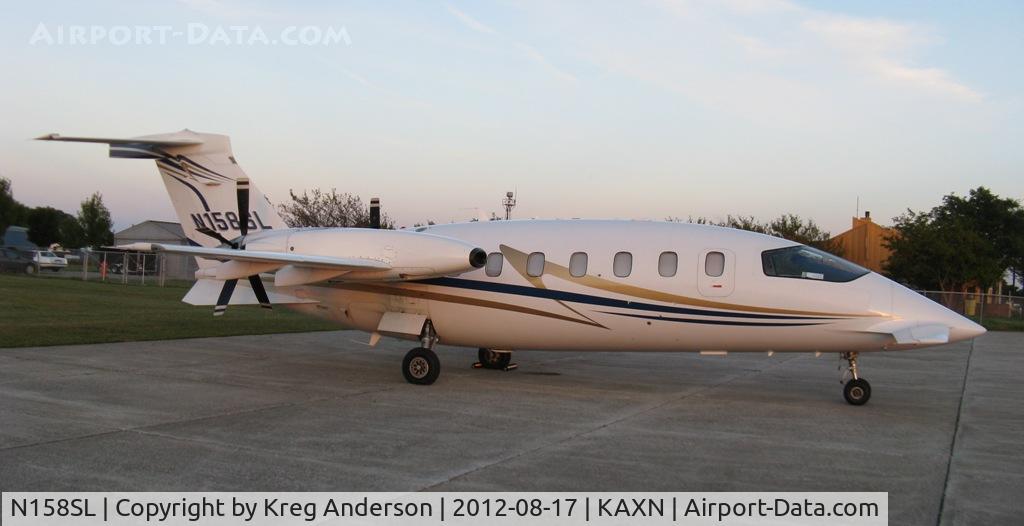 N158SL, 2006 Piaggio P-180 Avanti II C/N 1119, Piaggio P.180 Avanti on the ramp.