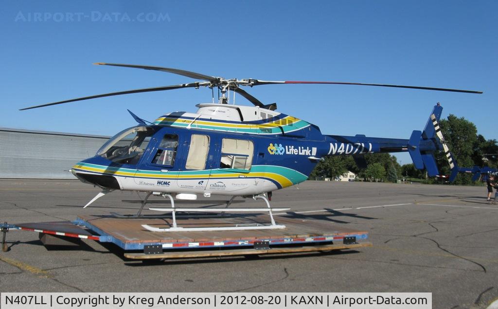 N407LL, 2003 Bell 407 C/N 53561, LifeLink III Bell 407 on the pad.