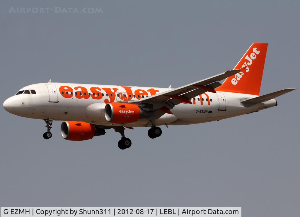 G-EZMH, 2003 Airbus A319-111 C/N 2053, Landing rwy 25R