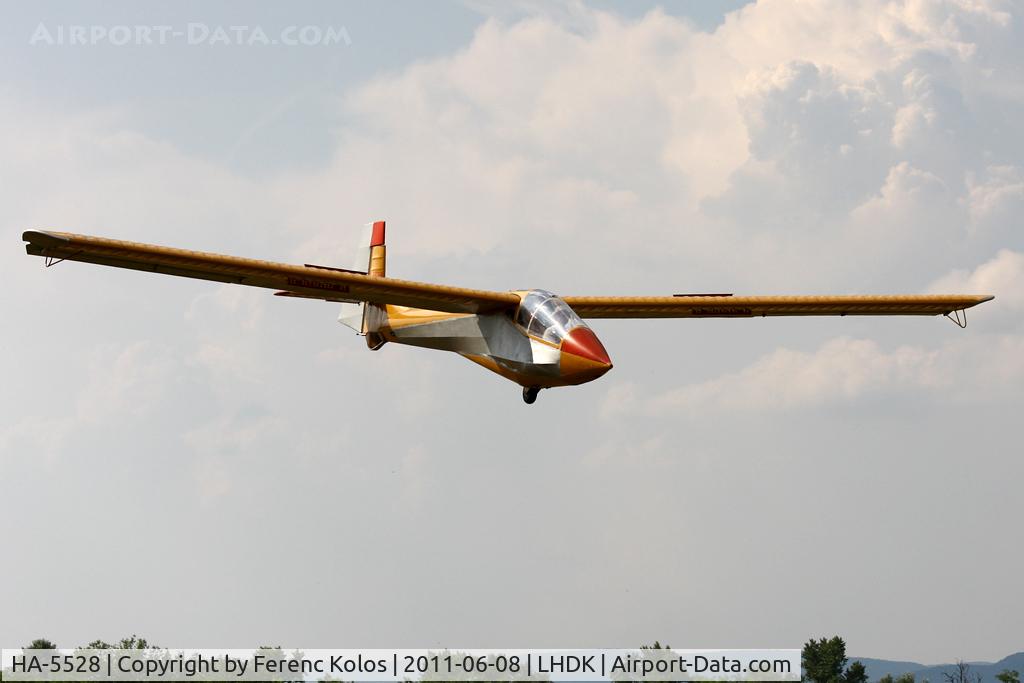HA-5528, 1985 Rubik R-26SU Góbé 82 C/N AA800044, Dunakeszi