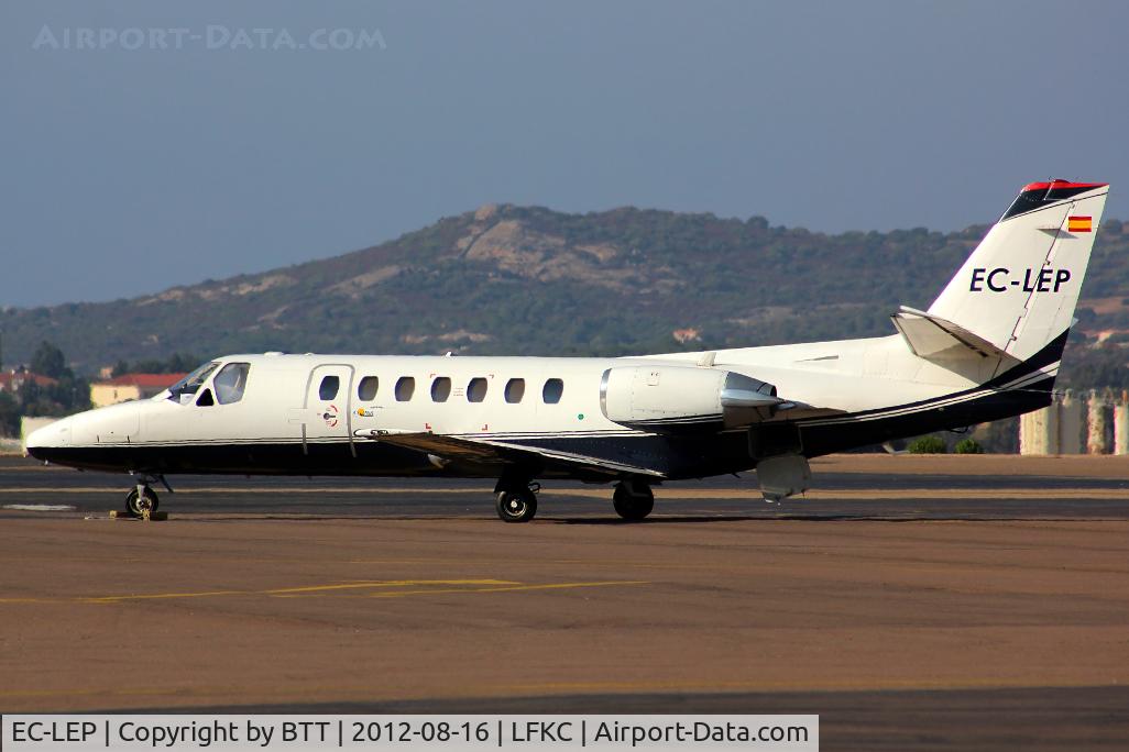 EC-LEP, 1996 Cessna 560 Citation V C/N 560-0153, Parking