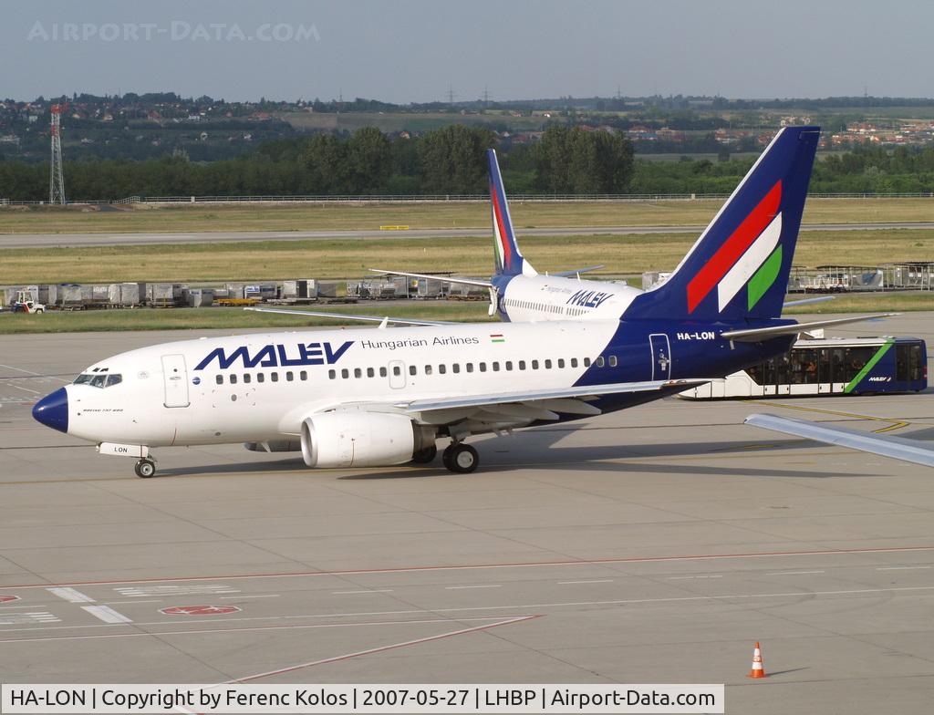 HA-LON, 2004 Boeing 737-6Q8 C/N 29353, Ferihegy