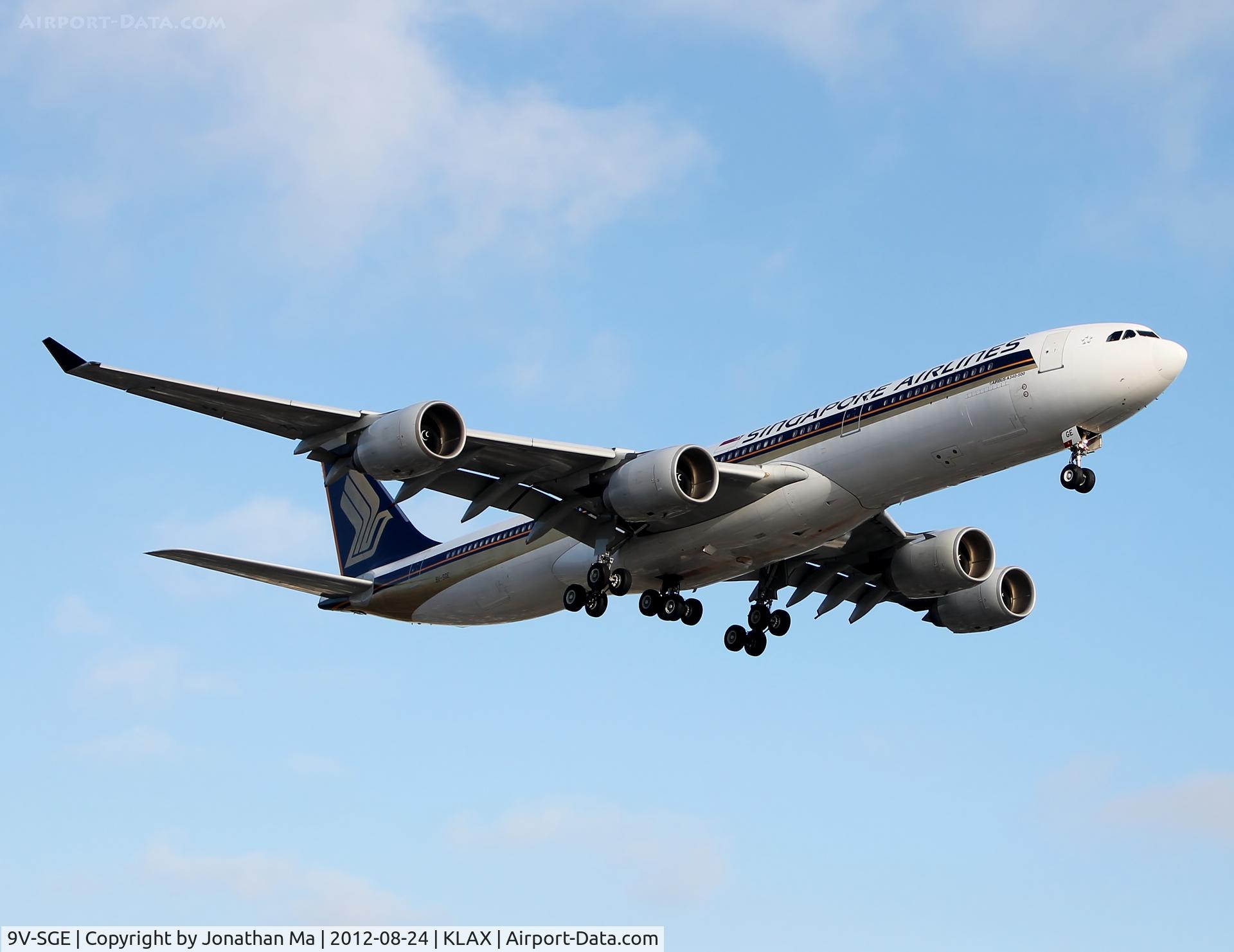 9V-SGE, 2004 Airbus A340-541 C/N 563, Landing 24L