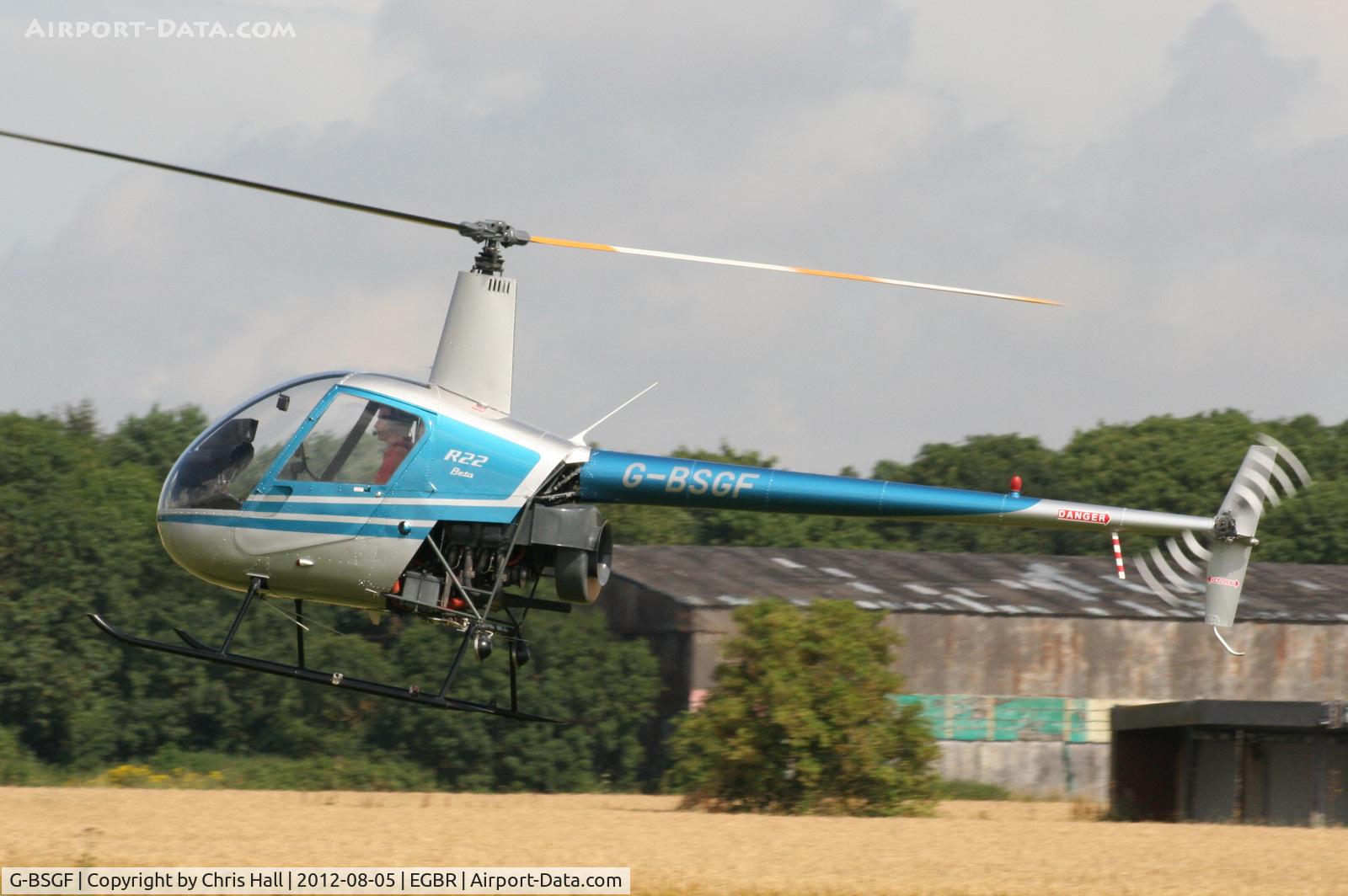 G-BSGF, 1990 Robinson R22 Beta C/N 1383, The Real Aeroplane Club's Summer Madness Fly-In, Breighton