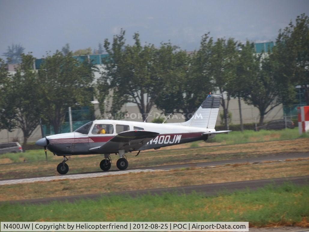N400JW, 1974 Piper PA-28-180 C/N 28-7405276, On take off roll