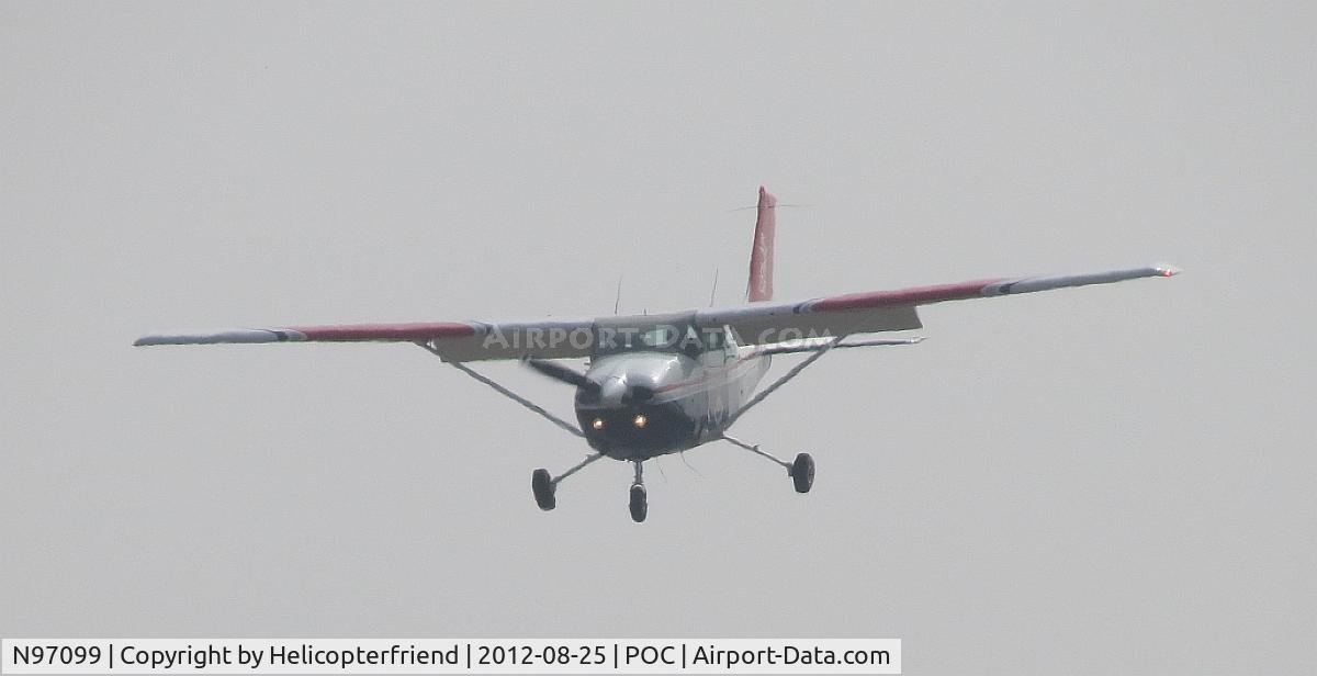 N97099, 1979 Cessna 182Q Skylane C/N 18266978, On high final for 26L