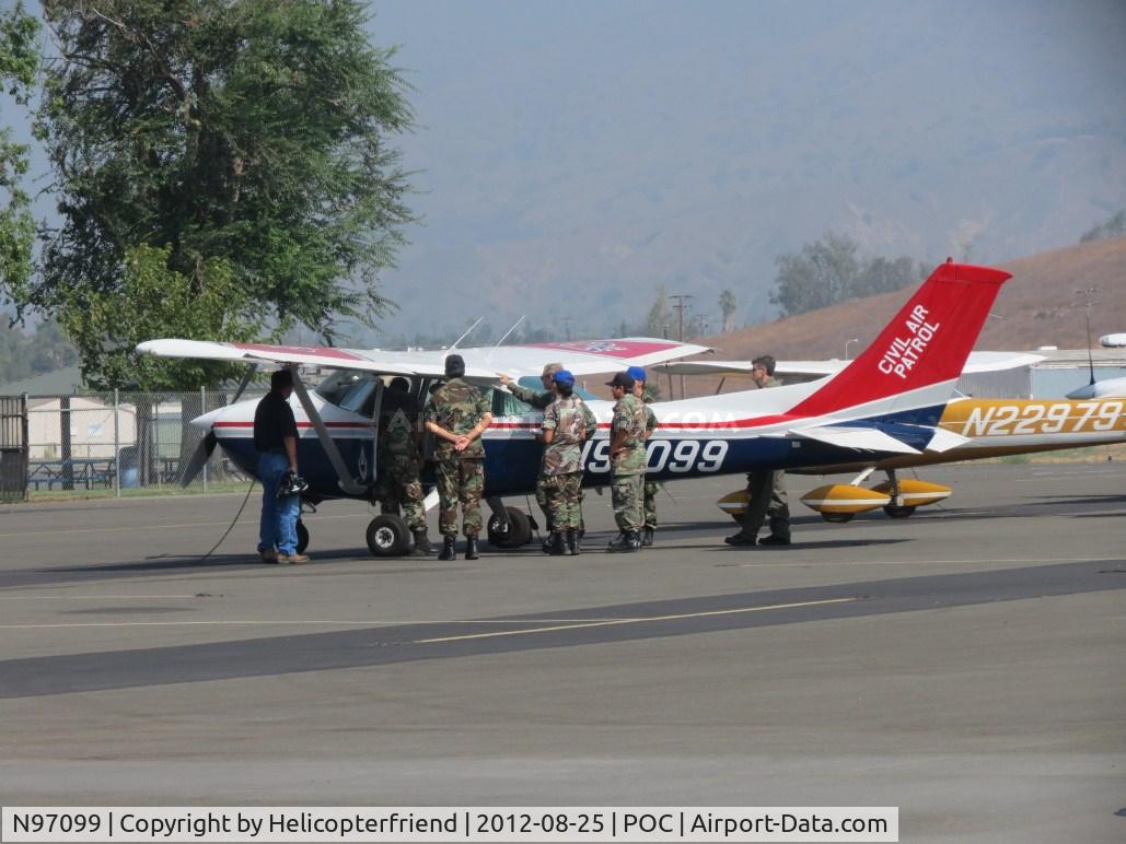 N97099, 1979 Cessna 182Q Skylane C/N 18266978, Civil Air Patrol personnel gathered around for familiarization