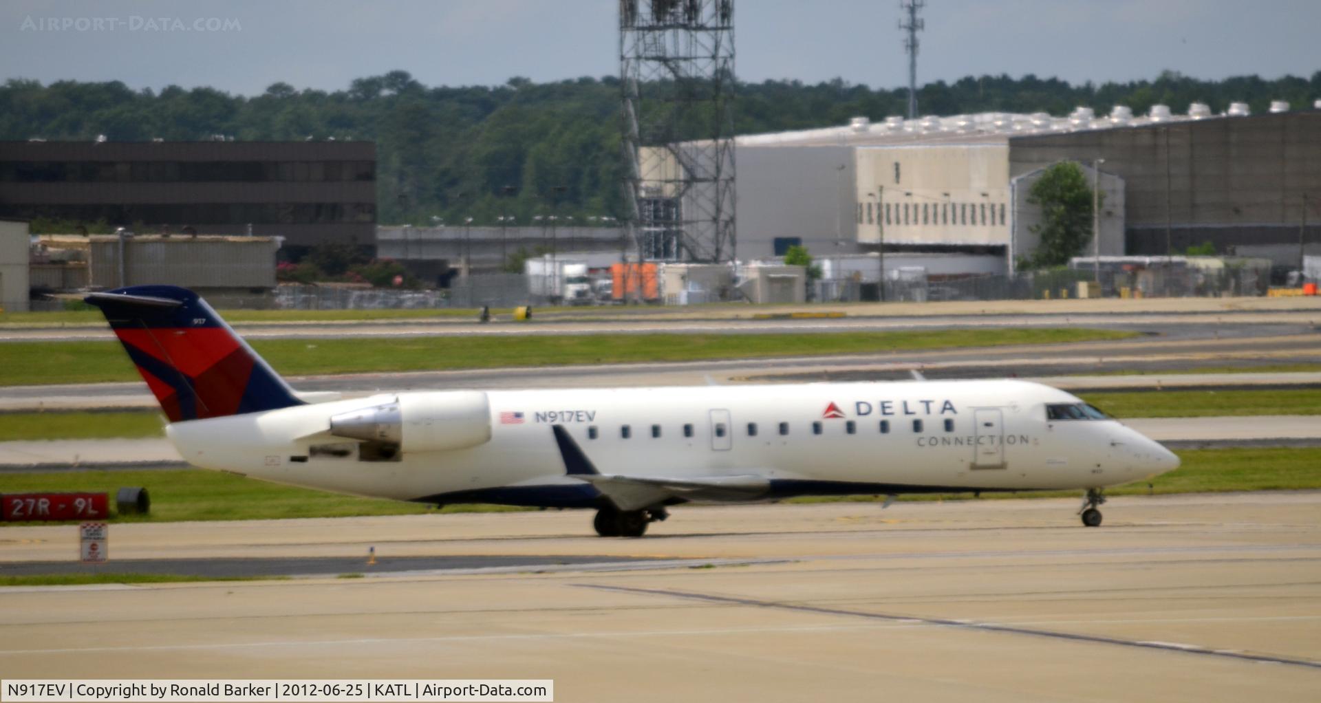 N917EV, 2003 Bombardier CRJ-200ER (CL-600-2B19) C/N 7769, Taxi ATL