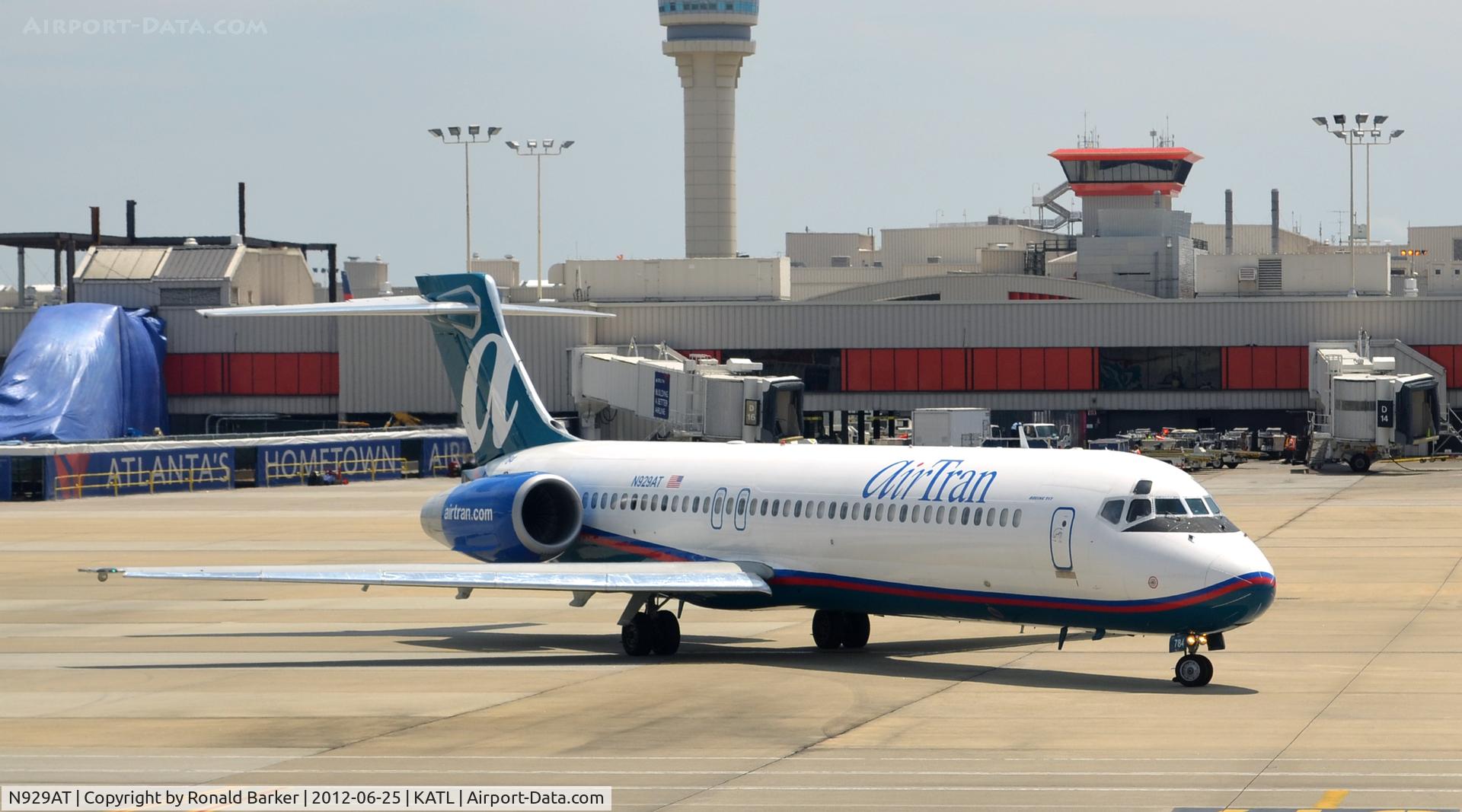N929AT, 2000 Boeing 717-200 C/N 55075, Atlanta