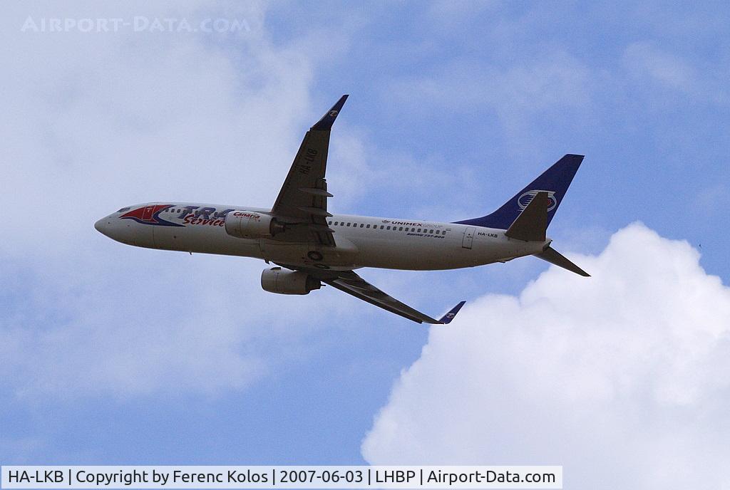 HA-LKB, 2004 Boeing 737-86Q C/N 30294, Ferihegy