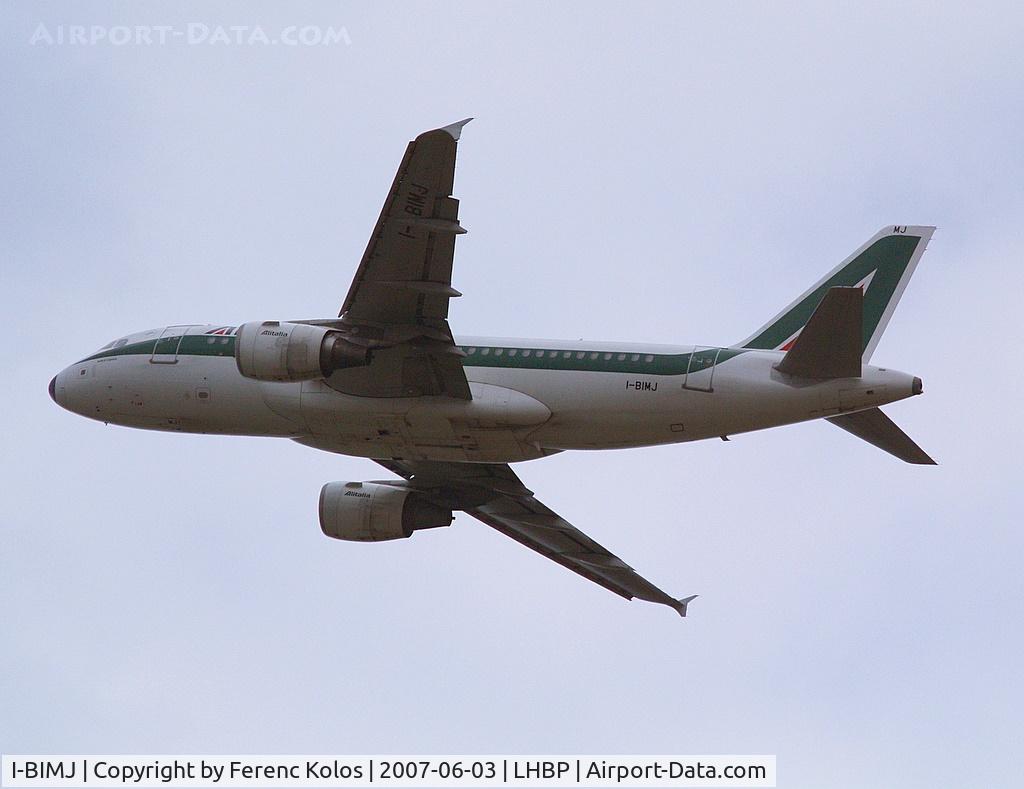 I-BIMJ, 2002 Airbus A319-112 C/N 1779, Ferihegy