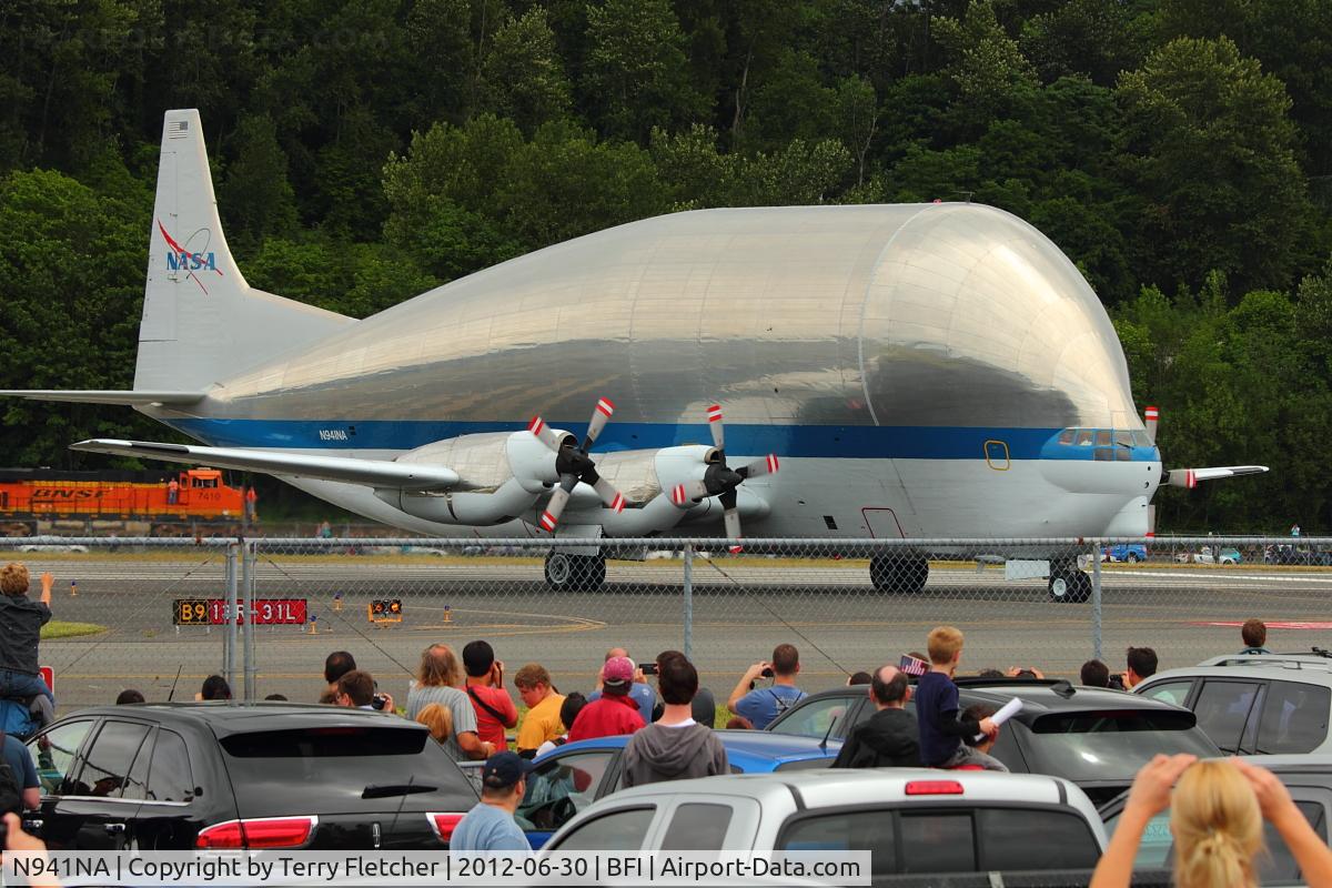 N941NA, Aero Spacelines 377SGT-F Super Guppy Turbine C/N 0004, Nasa's Airbus 377SGT-F, c/n: 4 arriving at Boeing Field