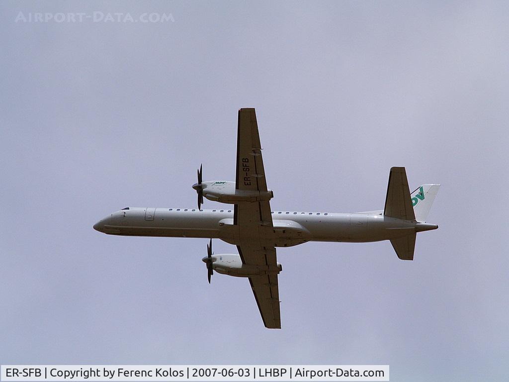 ER-SFB, 1995 Saab 2000 C/N 2000-022, Ferihegy