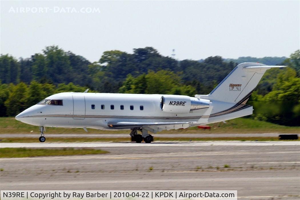 N39RE, 1999 Bombardier Challenger 604 (CL-600-2B16) C/N 5420, Canadair CL.604 Challenger [5420] Atlanta-Dekalb Peachtree~N 22/04/2010.
