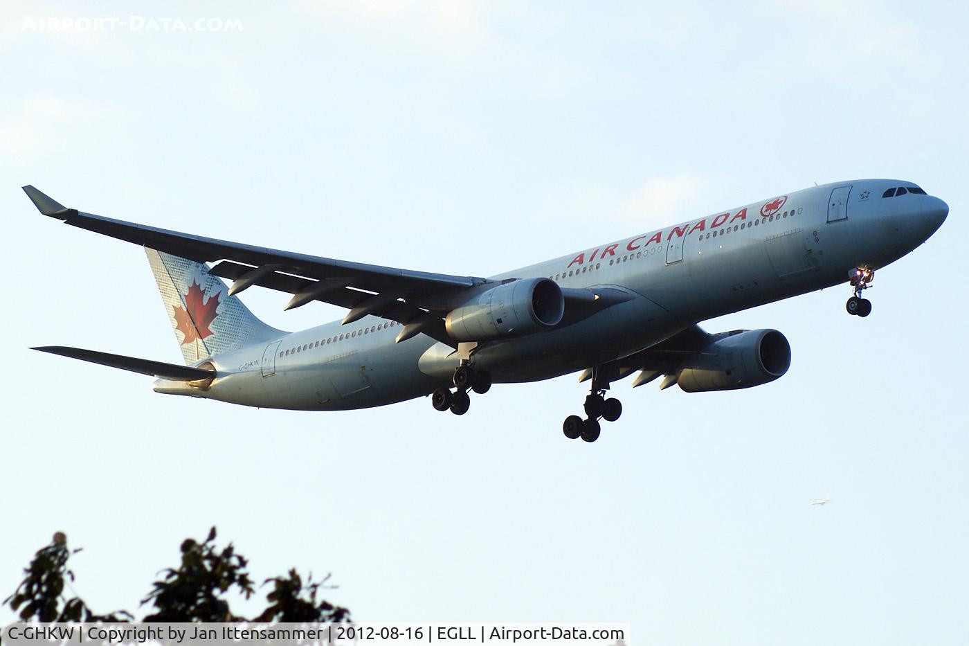 C-GHKW, 2001 Airbus A330-343 C/N 0408, C-GHKW @ EGLL