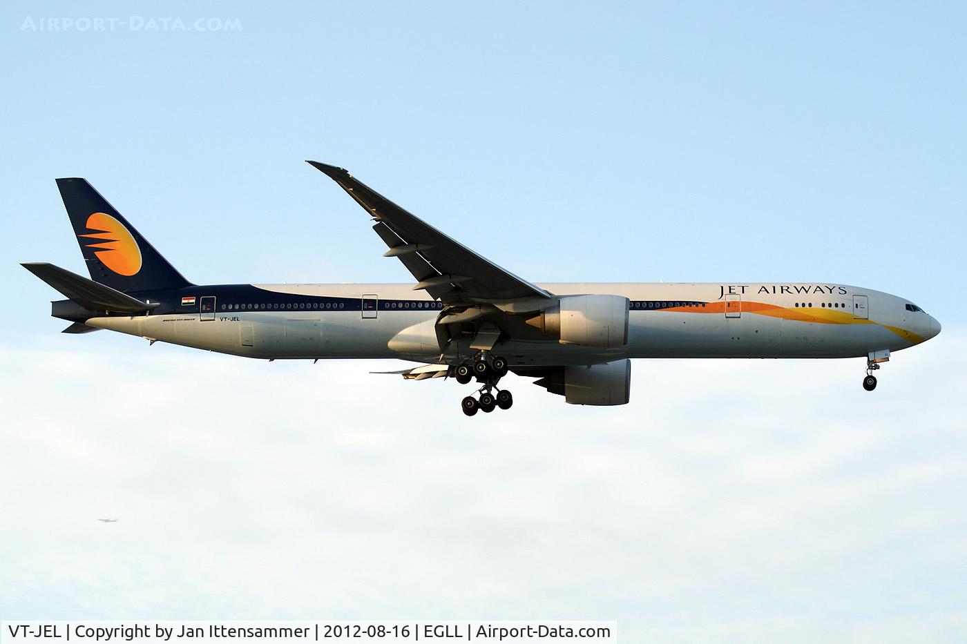 VT-JEL, 2007 Boeing 777-35R/ER C/N 35164, VT-JEL @ EGLL
