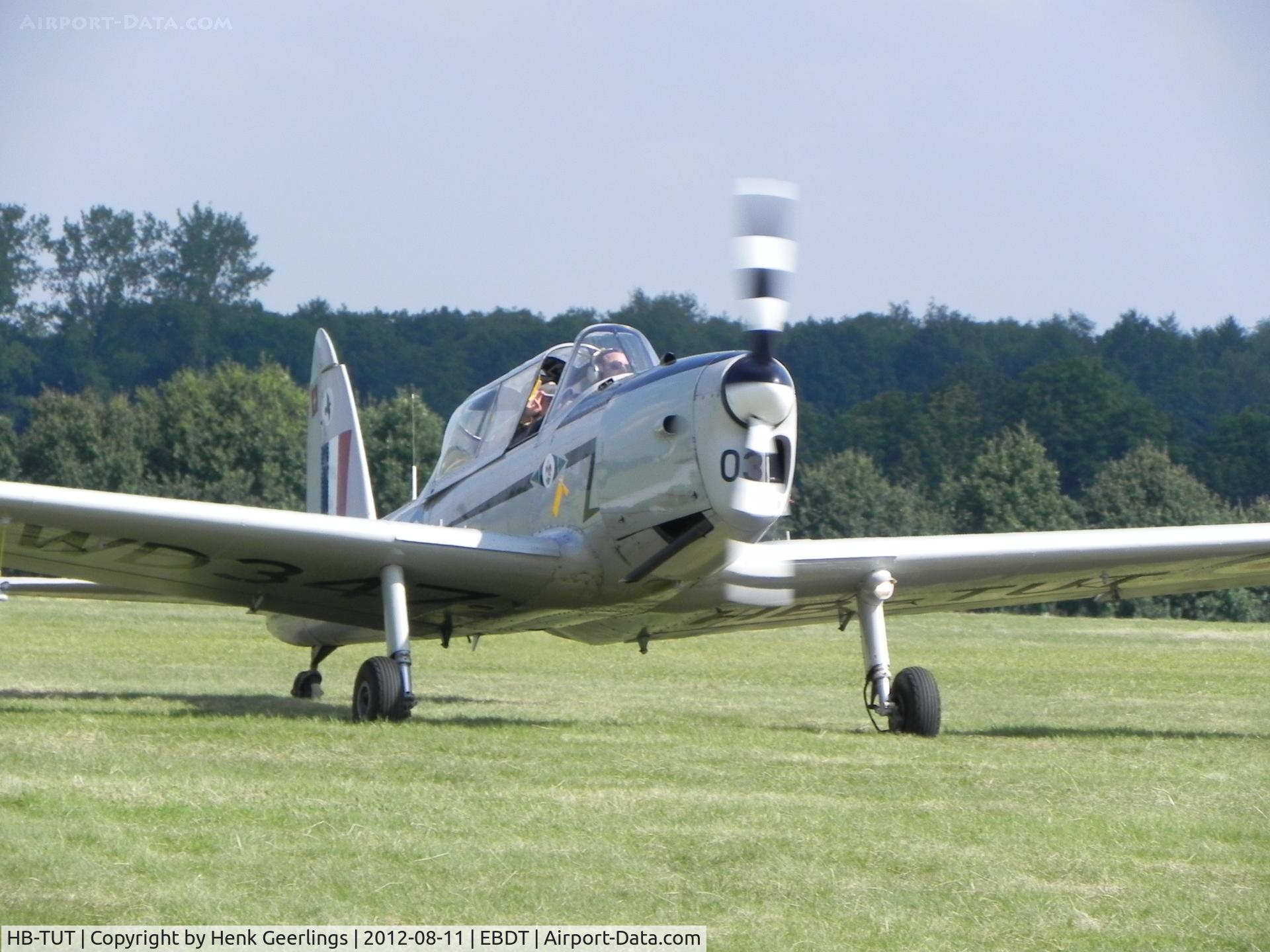 HB-TUT, 1951 De Havilland DHC-1 Chipmunk T.10 C/N C1/0284, Oldtimer Fly In Schaffen Diest  , Belgium ,  August 2012