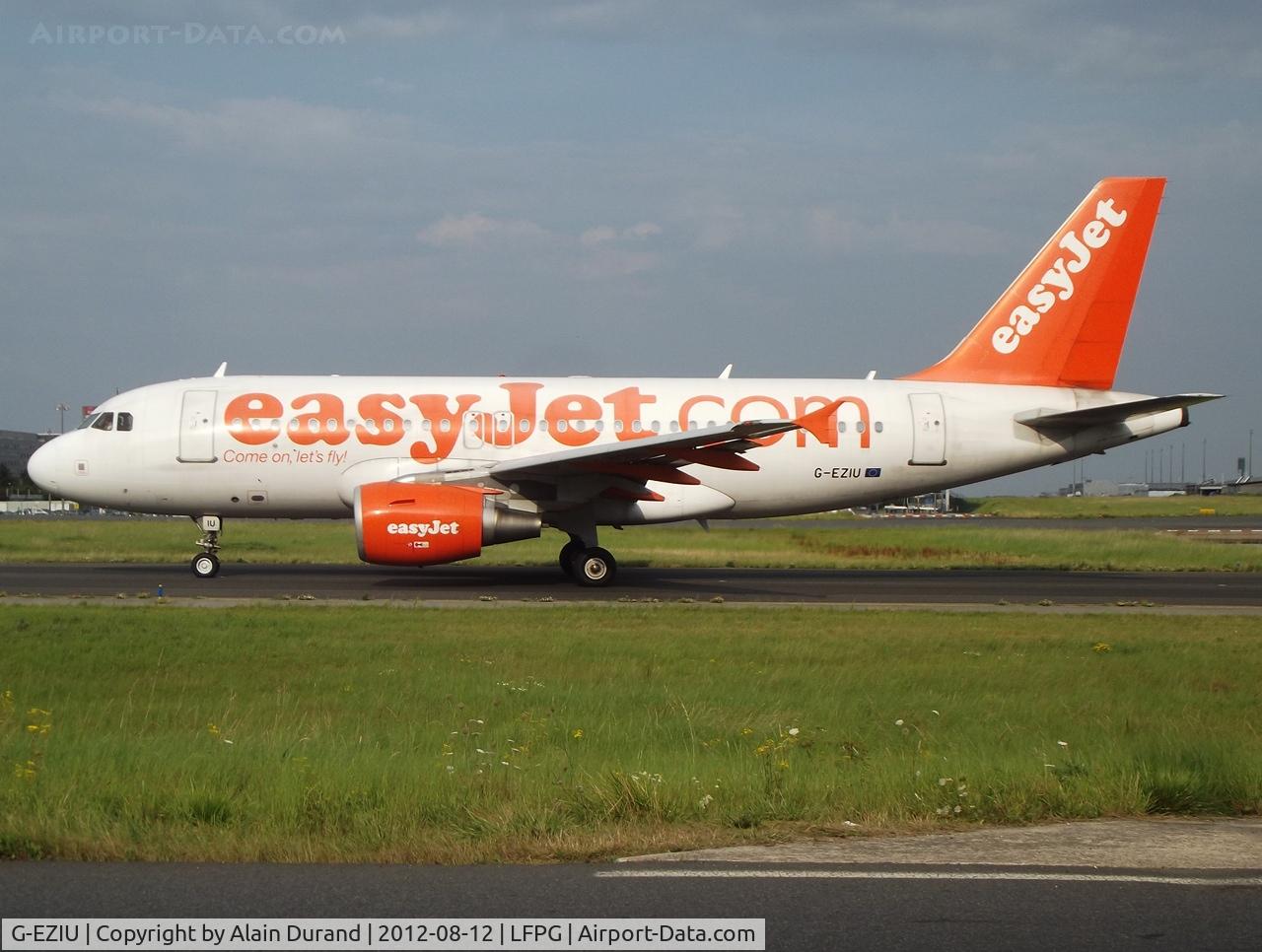 G-EZIU, 2005 Airbus A319-111 C/N 2548, Still flying the former company motto