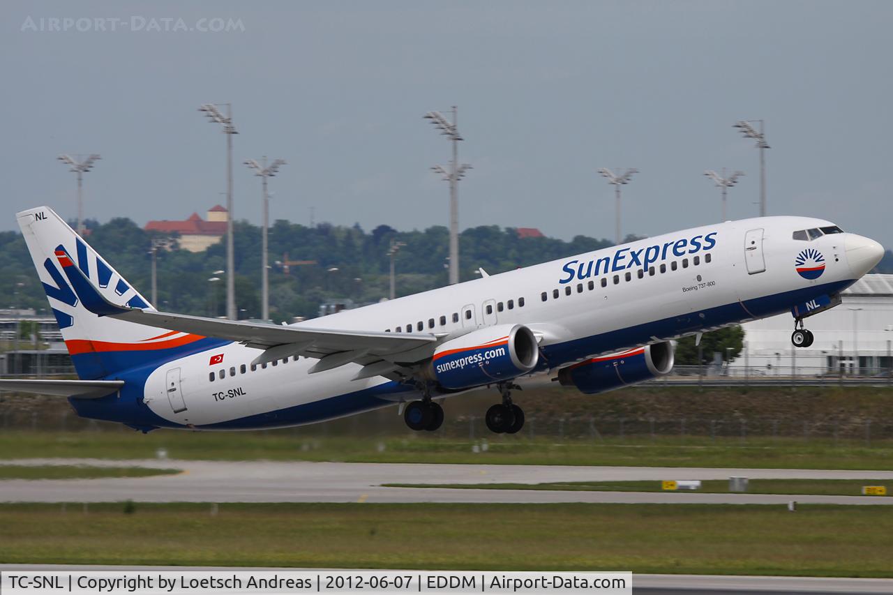 TC-SNL, 2005 Boeing 737-86N C/N 34251, SunExpress