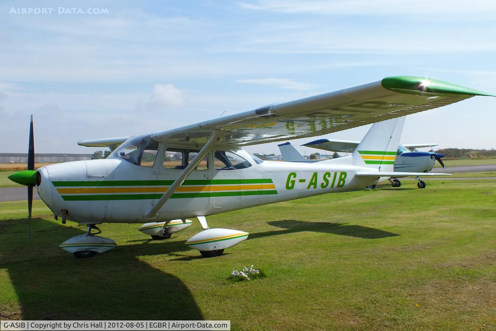 G-ASIB, 1963 Reims Cessna F172D C/N 0006, The Real Aeroplane Club's Summer Madness Fly-In, Breighton