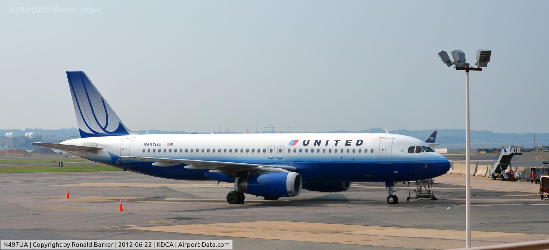 N497UA, 2002 Airbus A320-232 C/N 1847, DCA, VA