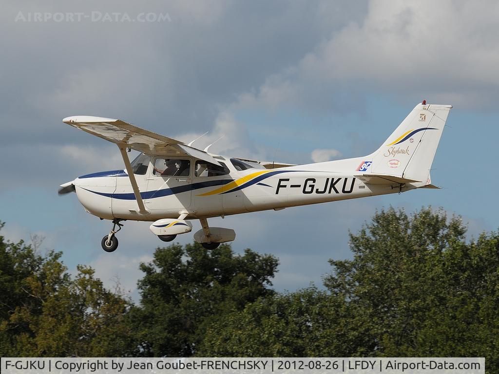 F-GJKU, 2000 Cessna 172R Skyhawk C/N 172-80869, Bordeaux Yvrac Aéroclub
