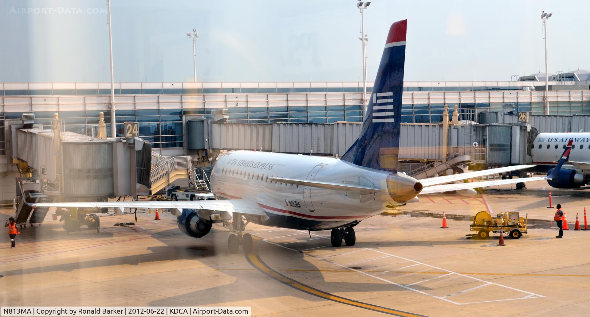N813MA, 2004 Embraer 170SU (ERJ-170-100SU) C/N 17000031, DCA, VA