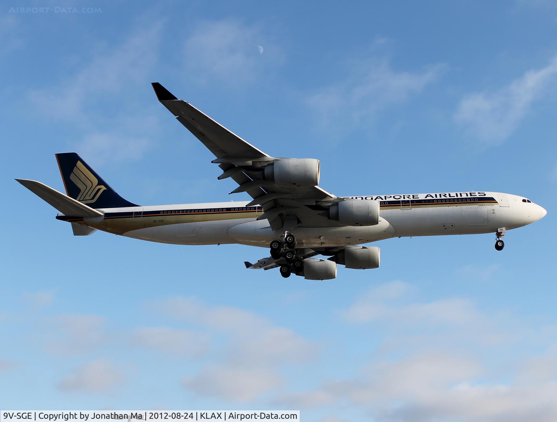 9V-SGE, 2004 Airbus A340-541 C/N 563, Landing 24L