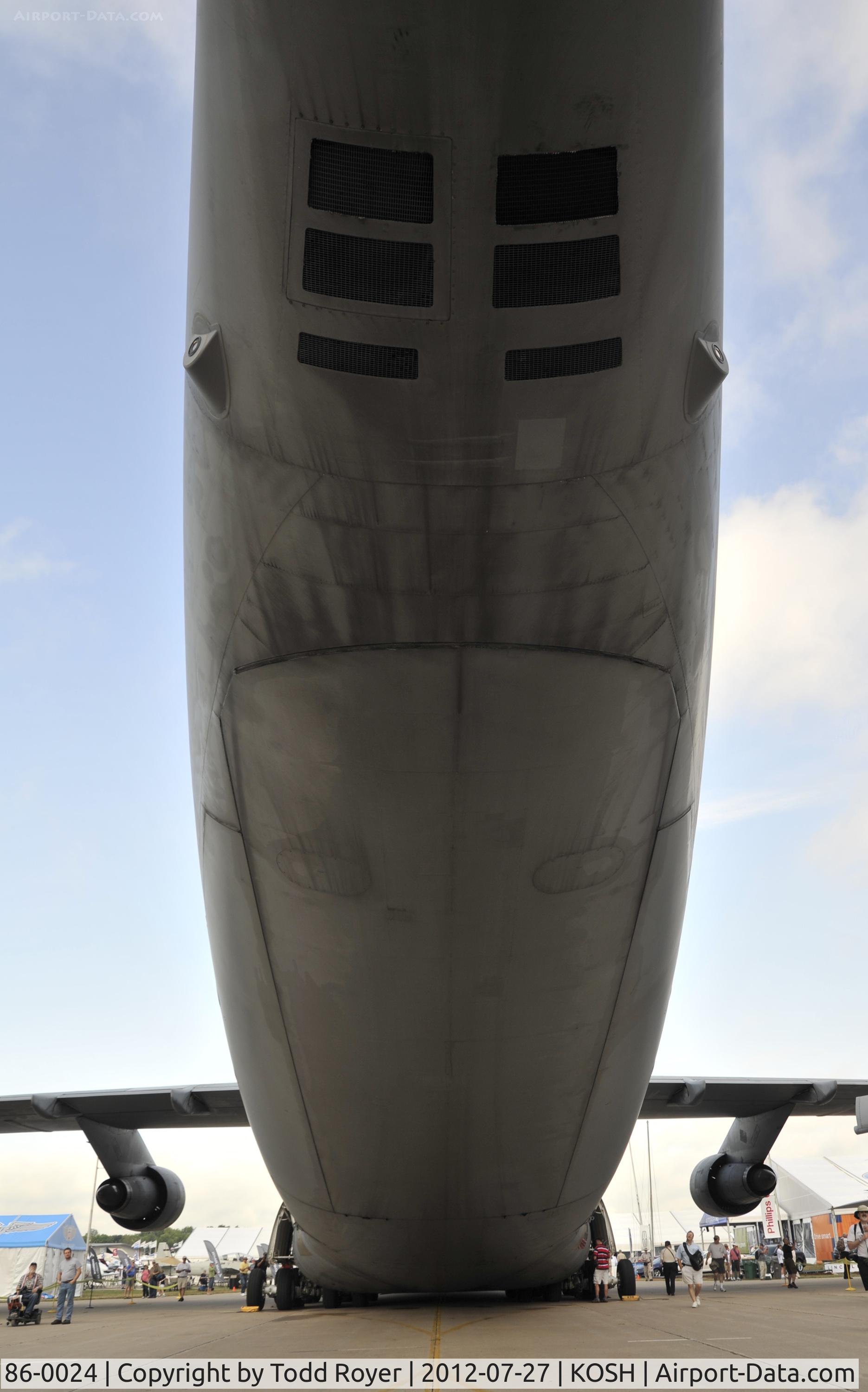 86-0024, 1986 Lockheed C-5B Galaxy C/N 500-0110, Airventure 2012