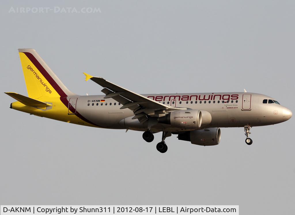 D-AKNM, 1999 Airbus A319-112 C/N 1089, Landing rwy 25R with additional 'Lufthansa Group' titles