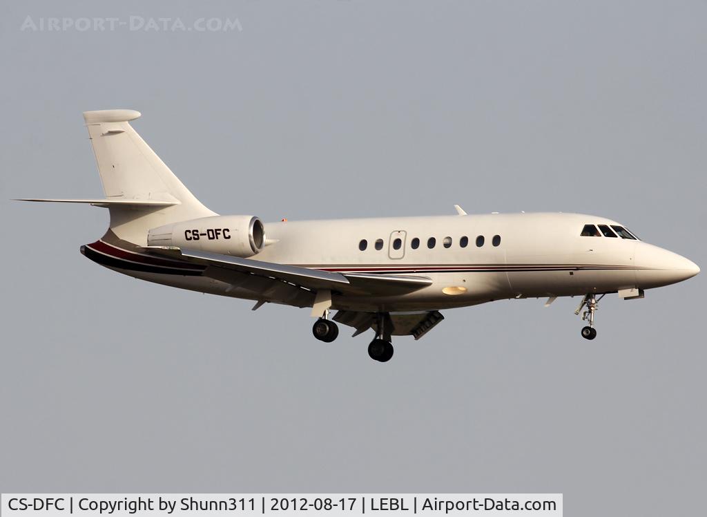 CS-DFC, 2001 Dassault Falcon 2000 C/N 148, Landing rwy 25R