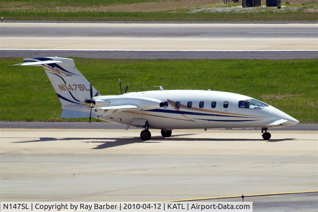 N147SL, 2004 Piaggio P-180 C/N 1083, Piaggio P-180 Avanti [1083] (Avantair) Atlanta-Hartsfield~N 12/04/2010.