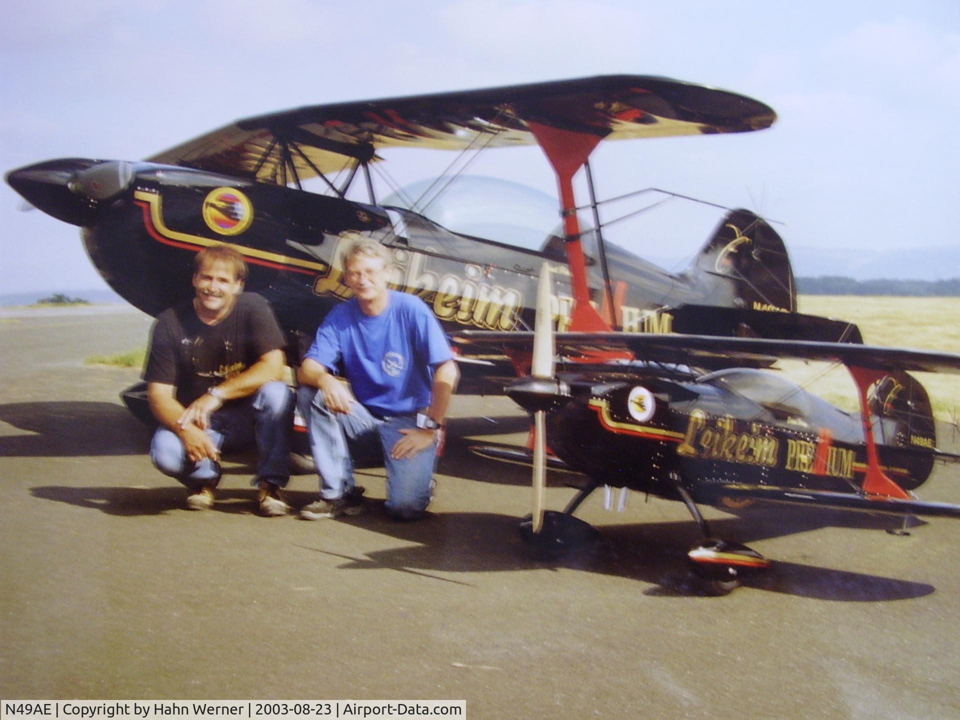 N49AE, 1987 Christen Eagle II C/N COOPER 0001, Original und Modell 2003