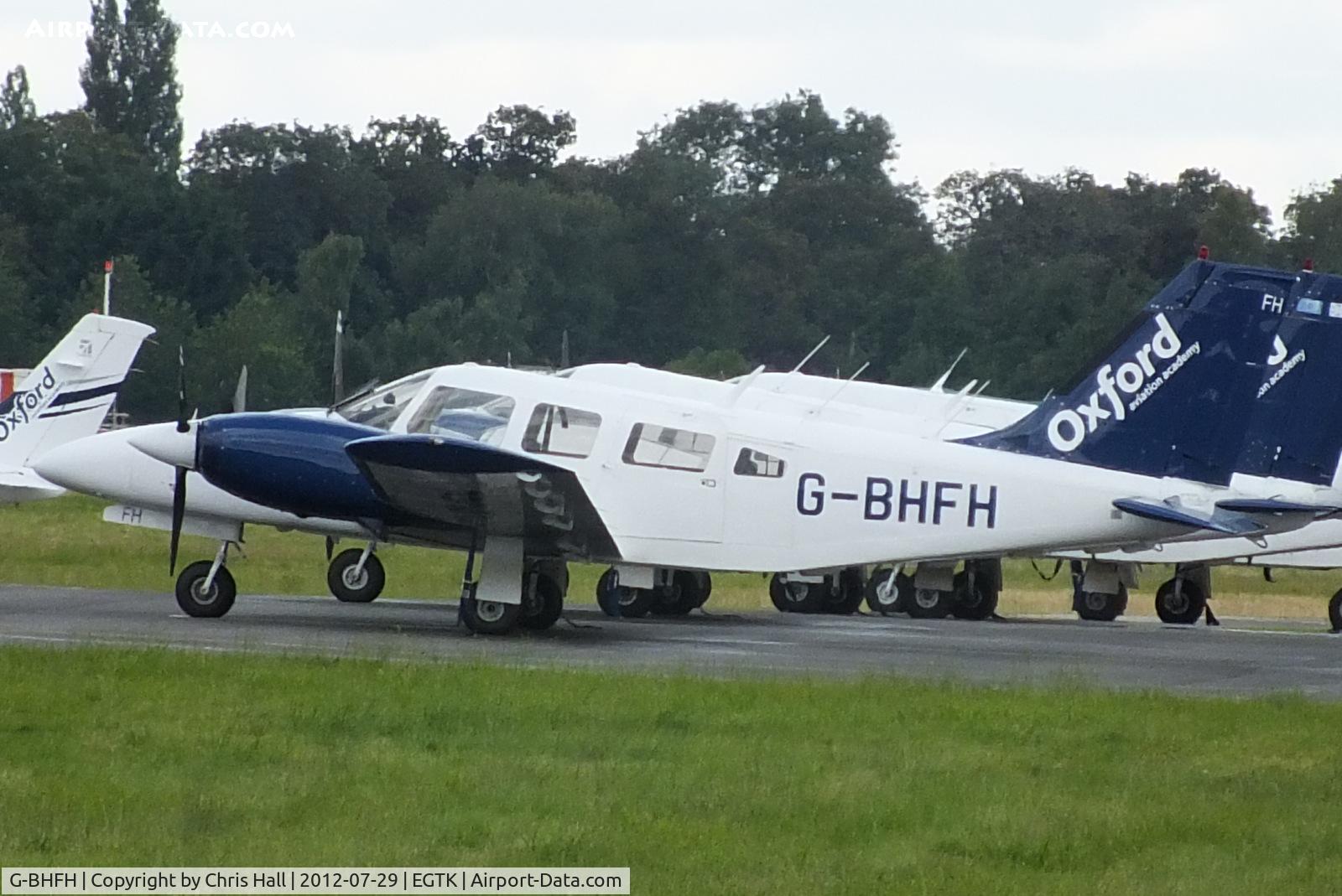 G-BHFH, 1979 Piper PA-34-200T Seneca II C/N 34-7970482, Oxford Aviation Academy