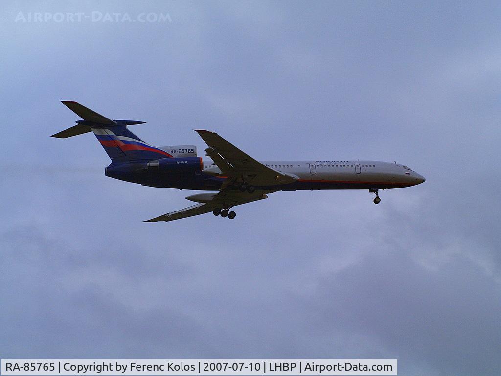 RA-85765, 1990 Tupolev Tu-154M C/N 90A765, Ferihegy