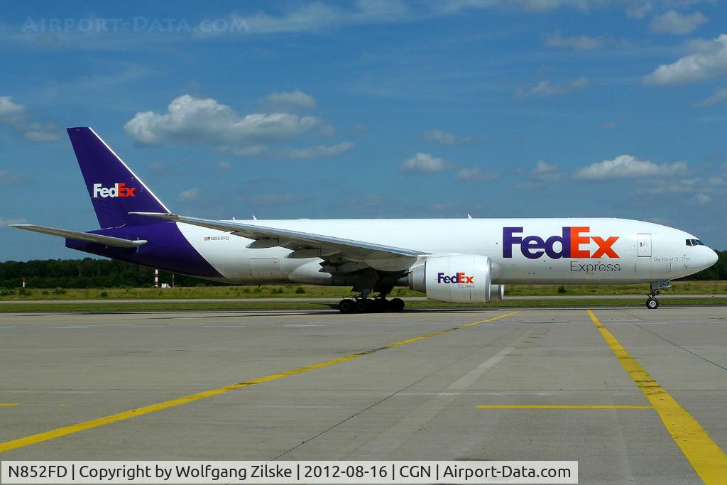 N852FD, 2010 Boeing 777-FS2 C/N 37723, visitor