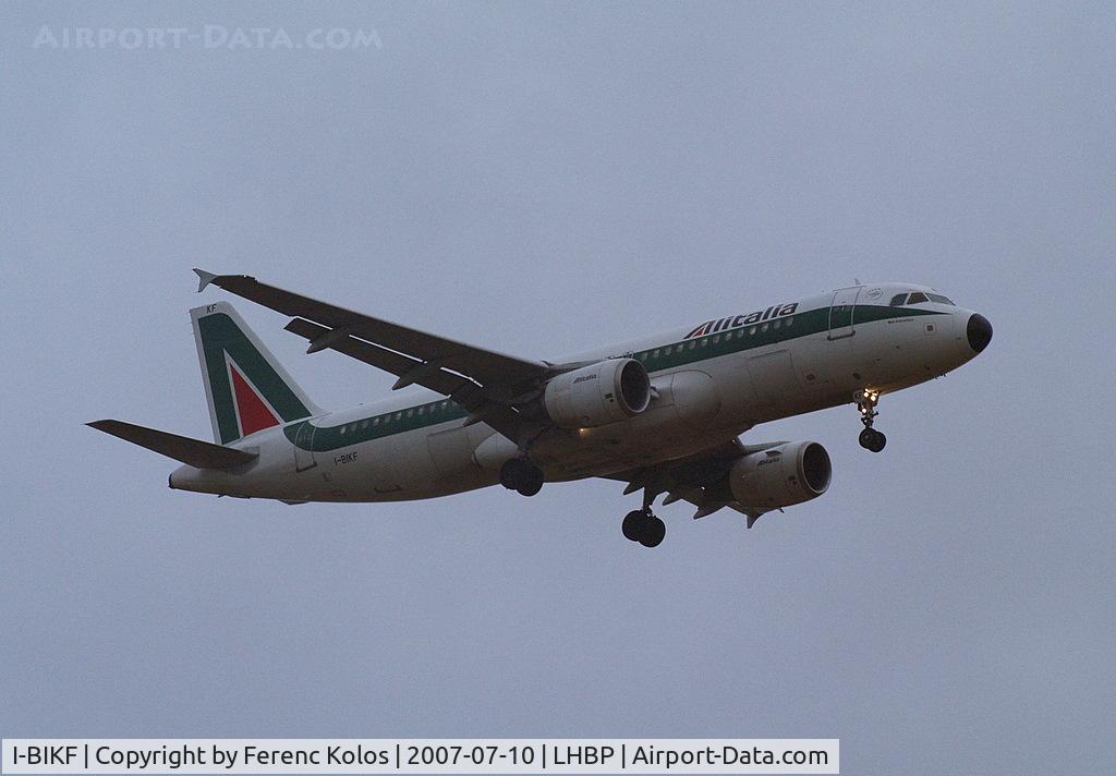 I-BIKF, 2001 Airbus A320-214 C/N 1473, Ferihegy