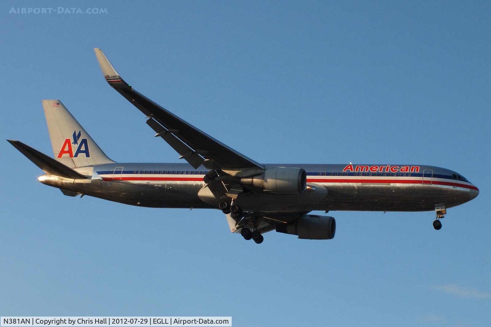 N381AN, 1993 Boeing 767-323 C/N 25450, American Airlines