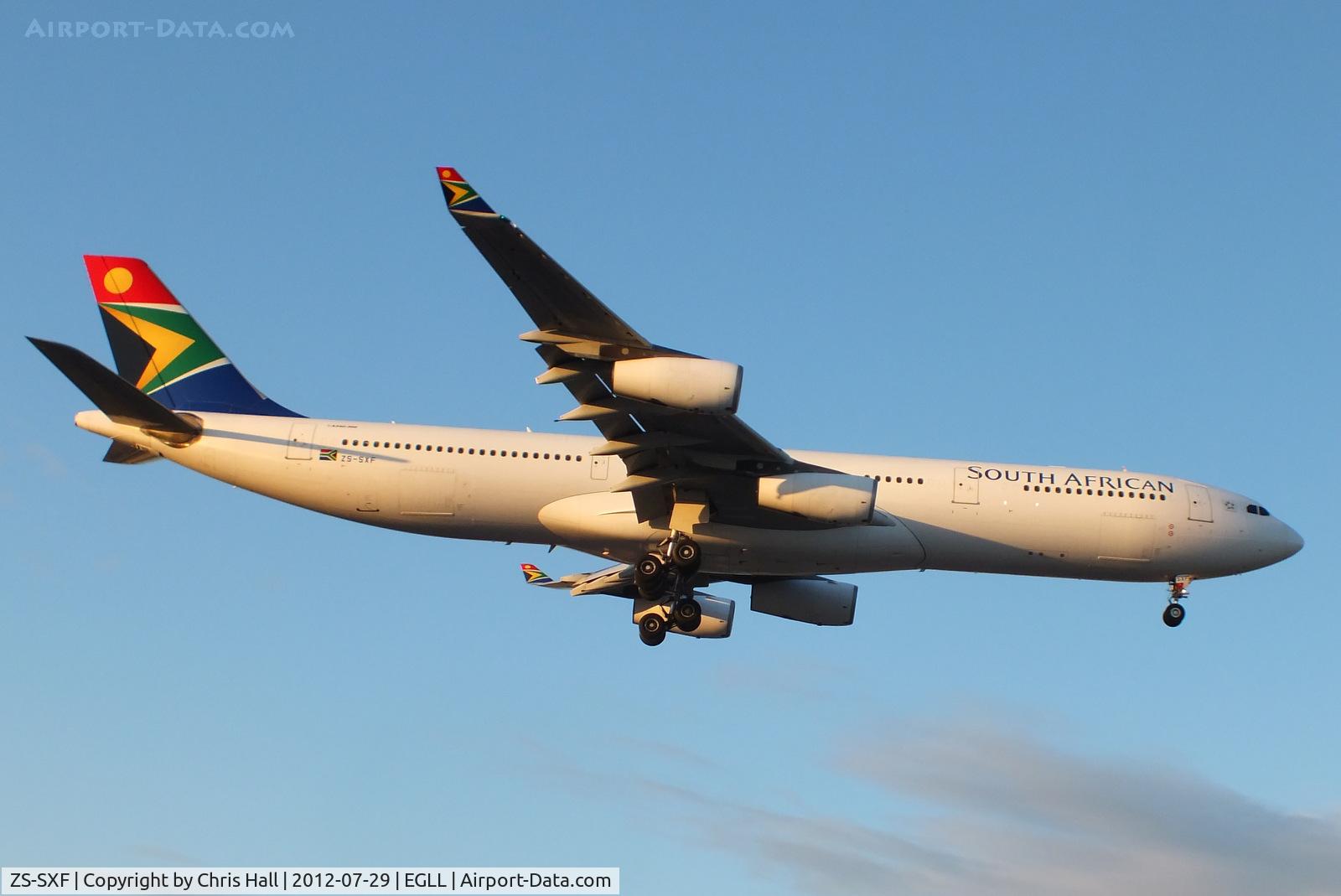 ZS-SXF, 2005 Airbus A340-313E C/N 651, South African Airways