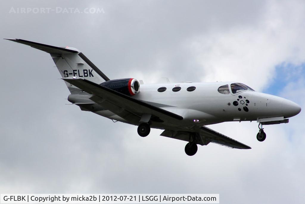 G-FLBK, 2008 Cessna 510 Citation Mustang Citation Mustang C/N 510-0068, Landing in 05