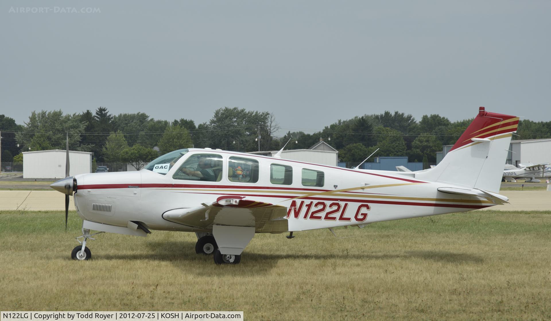 N122LG, 1988 Beech A36 Bonanza 36 C/N E-2413, Airventure 2012