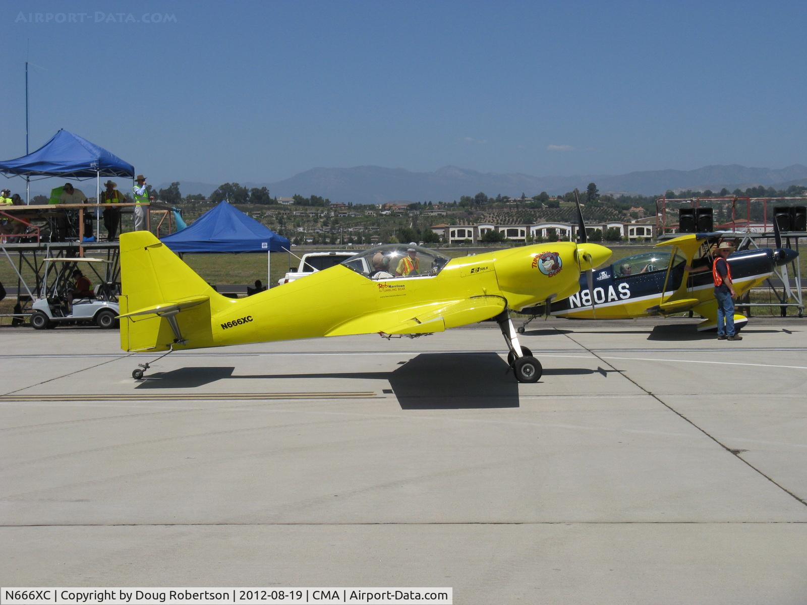 N666XC, 1997 Zlin Z-50LS C/N 0077, 1997 Moravan ZLIN Z50 LS 'Tumbling Bear', Lycoming IO-540 260 Hp, taxi